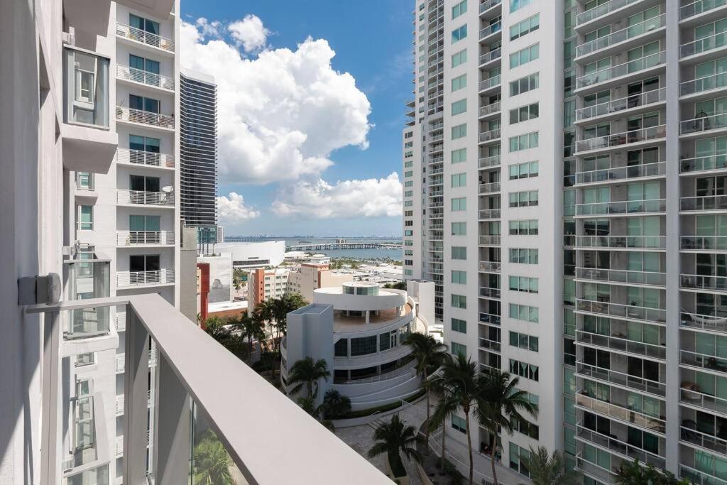 Stylish Modern Downtown Studio Free Parking Leilighet Miami Eksteriør bilde